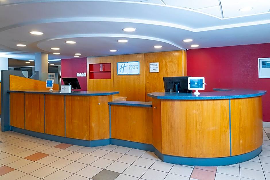 Holiday Inn Express Droitwich Spa By IHG