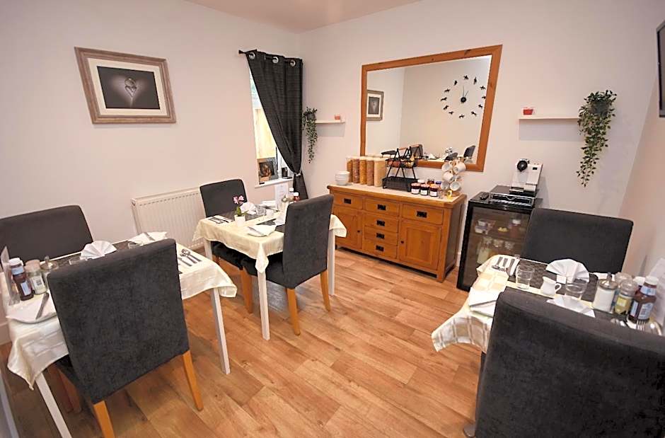 Apple Tree Place B&B