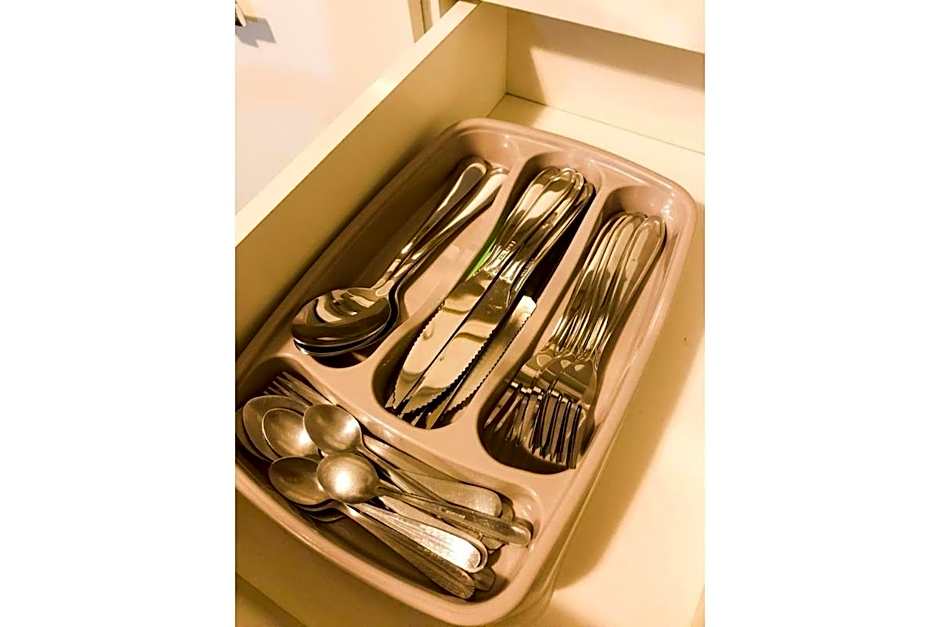 APÊ S-09 - APTO. COMPLETO NA MELHOR LOCALIZAÇÃO DA PONTA VERDE