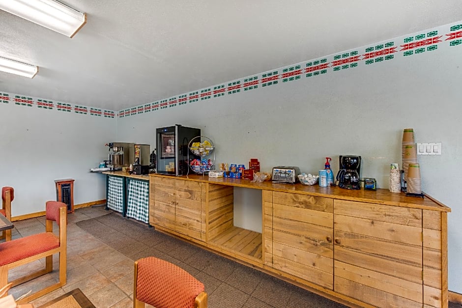 Dolores Mountain Inn