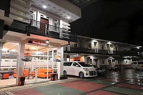 Shanrilla Hotel