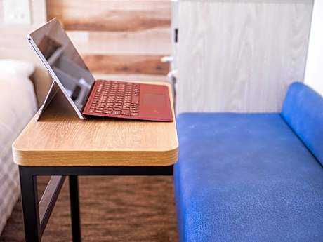 Twin Room for 3 People - Non-Smoking