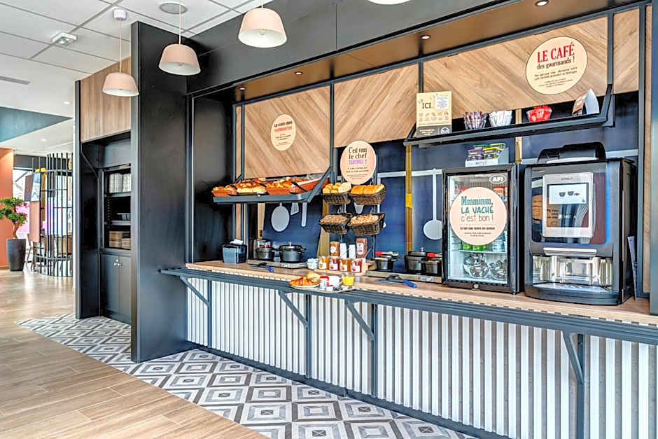 B&B HOTEL Paris Ivry Quai de Seine