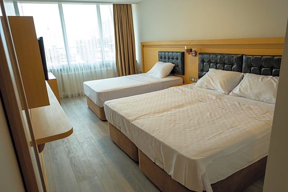 LOTUSPARK HOTEL