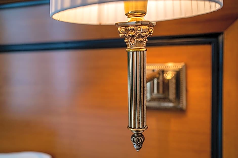 All'Angelo Art Hotel