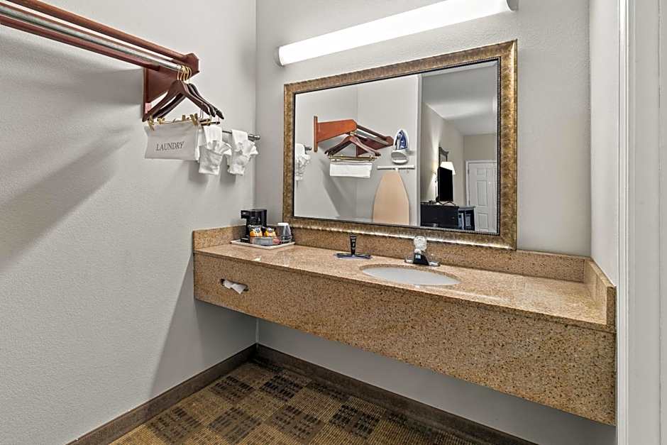 Americas Best Value Inn-Byhalia