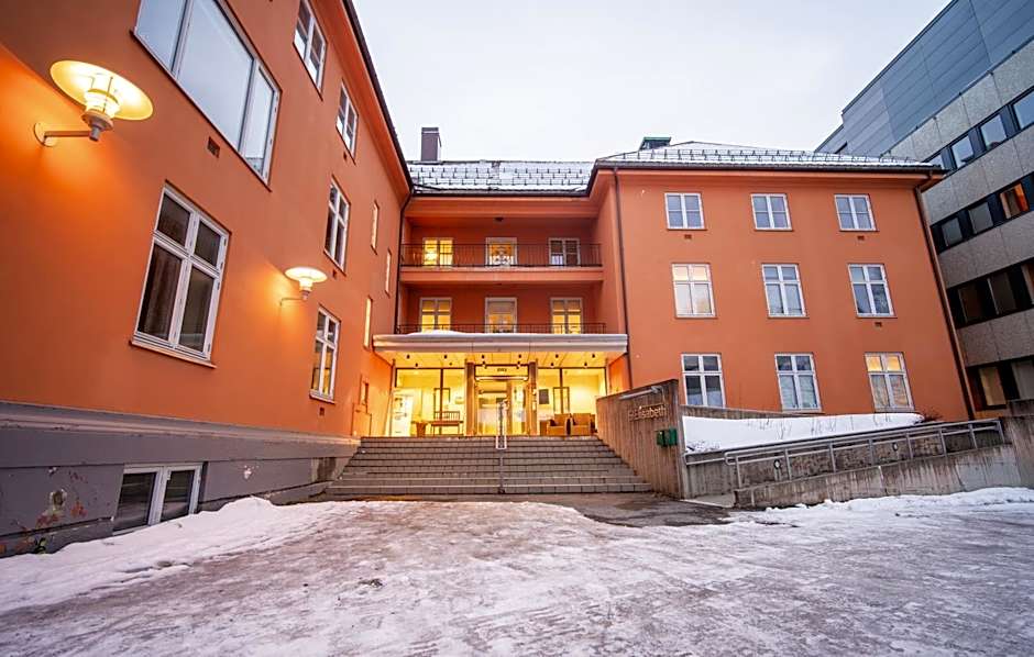 Enter St Elisabeth Hotel & Spa