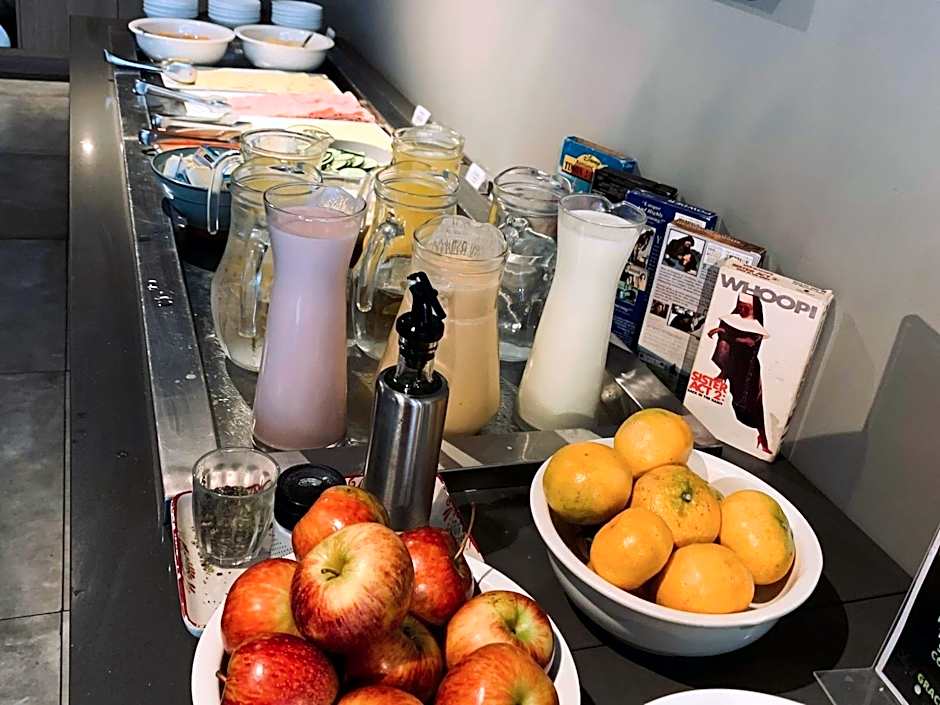 ibis styles Montevideo Biarritz