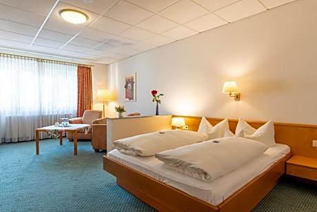 Economy Single Room