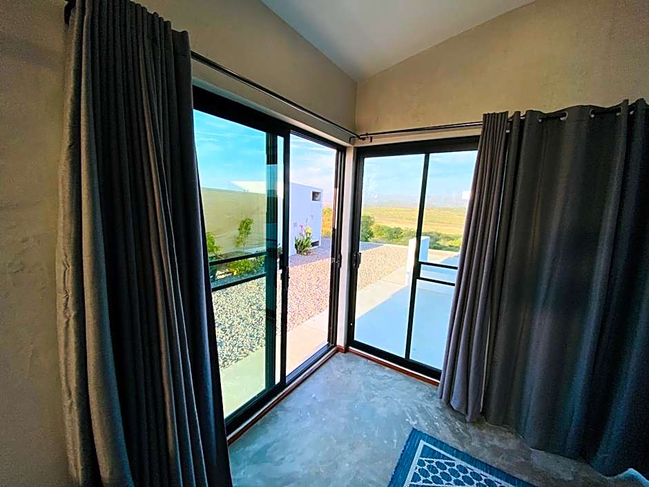 Sarab Hotel