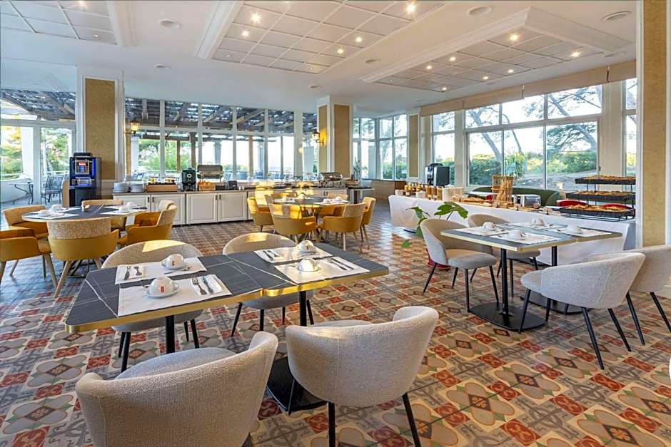 Grand Hotel Des Lecques; BW Signature Collection