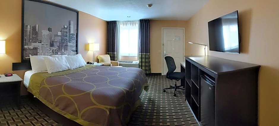 Super 8 by Wyndham Houston/Willowbrook/Hwy 249