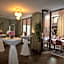 The Morrison Dublin, Curio Collection by Hilton