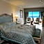 Misty Waves Boutique Hotel