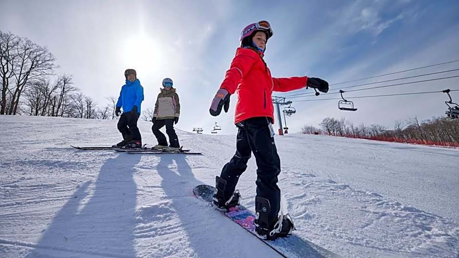 Family Comfort Stay - 2 Bedroom Apartment