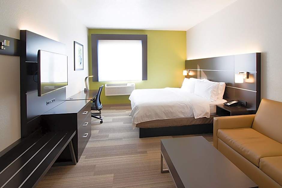 Holiday Inn Express & Suites Worthington By IHG