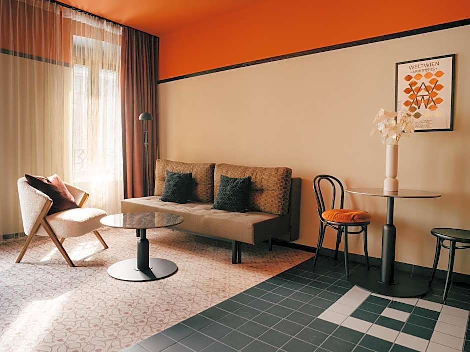 WELTWIEN Luxury Art Apartments & Free Parking
