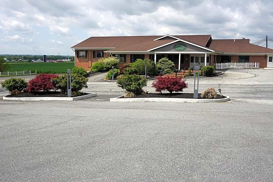 Harvest Drive Family Inn - Renovated Rooms