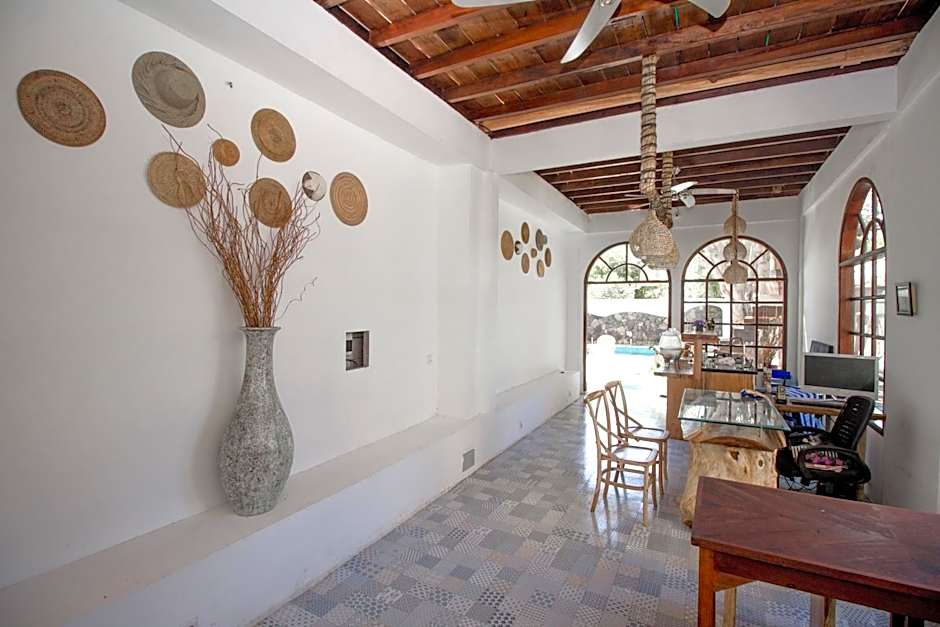 Gili Breeze Tropical Bungalows