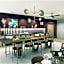 Marina Bay Riviera Hotel, Curio Collection by Hilton