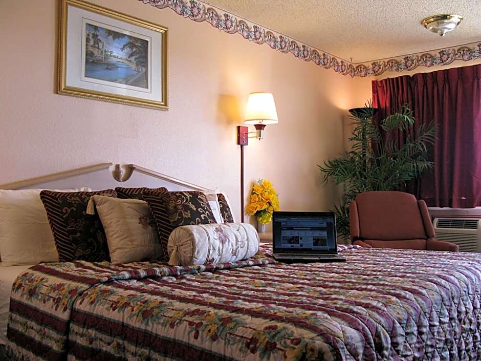 Seminole Inn