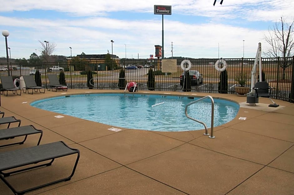 Hampton Inn Tuscaloosa - East