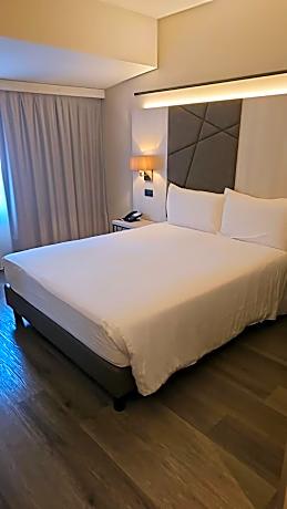 DC HOTEL INTERNATIONAL