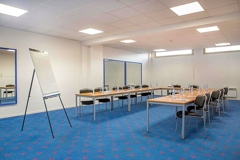 Hôtel Les Gens De Mer Dunkerque by Popinns