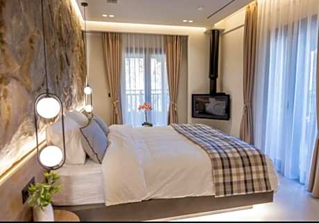 Polyzos Luxury Suites Meteora #6 - Adults Friendly