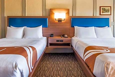 Queen Room with Two Queen Beds - Non-Smoking