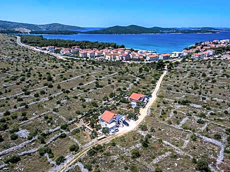 Kuća za odmor - MASLINA, Žaborić