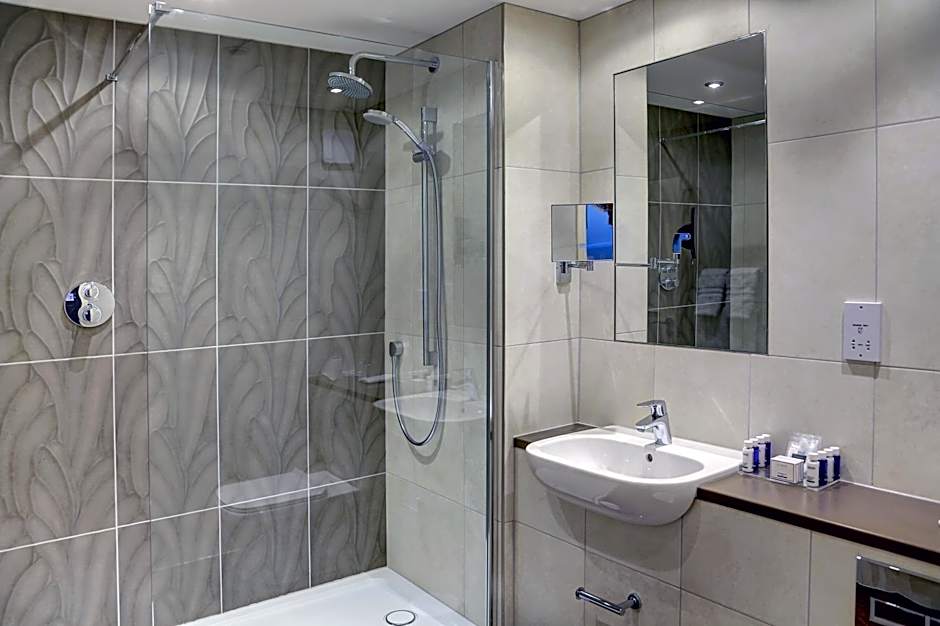 Crowne Plaza East Midlands Airport