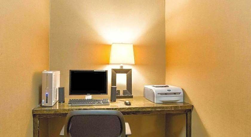 Comfort Inn & Suites Winnie