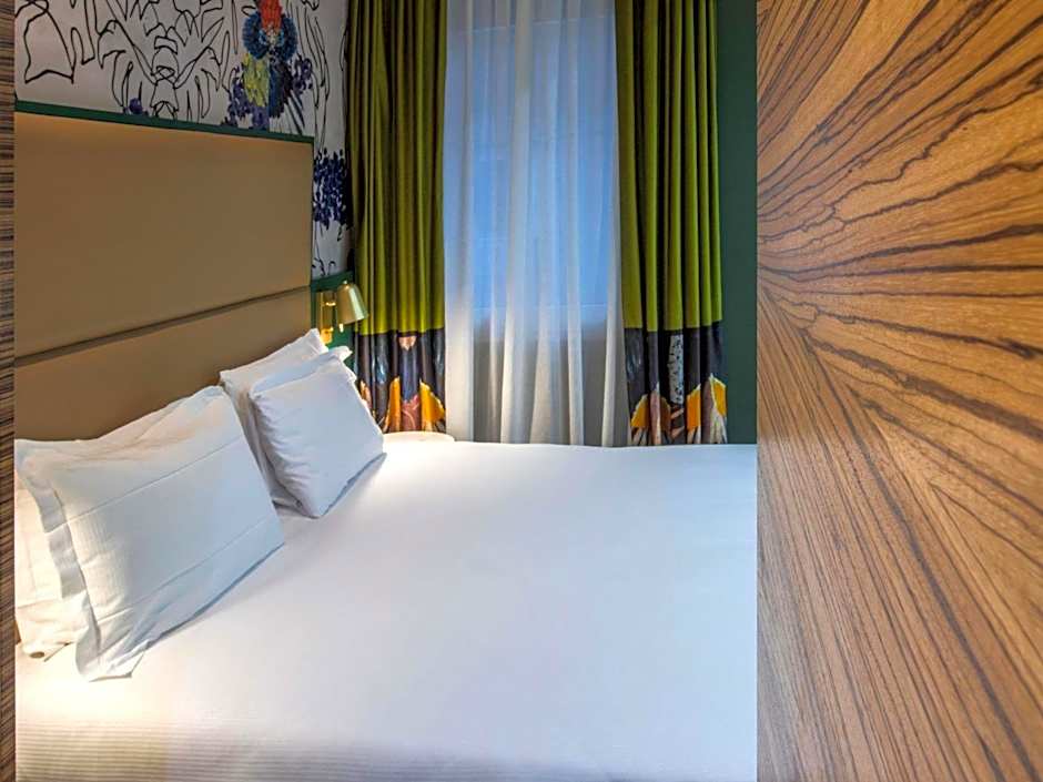 Mercure Roma Centro Saint John