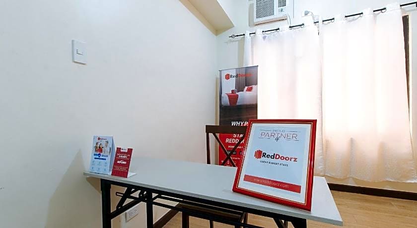 Maliwalo Inn Tarlac by RedDoorz