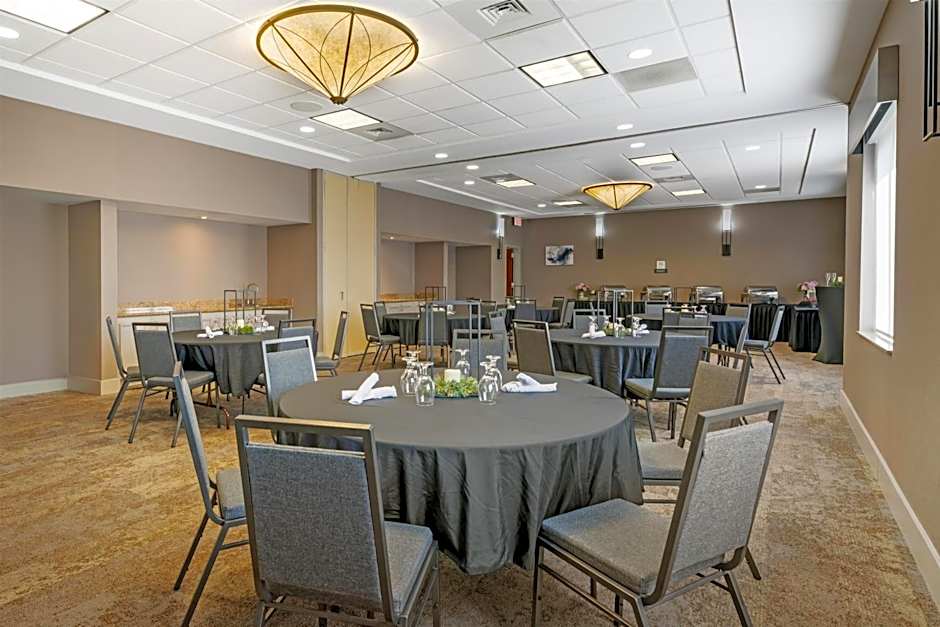 Hilton Garden Inn Oconomowoc