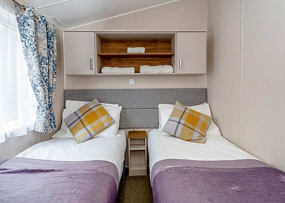 Calthwaite Hall Lodges