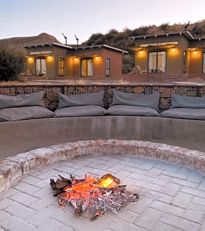 Eco Karoo Mountain Lodge