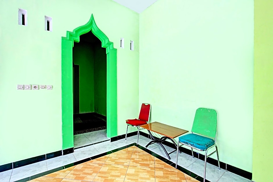 SPOT ON 92445 Mutiara Indah Hotel