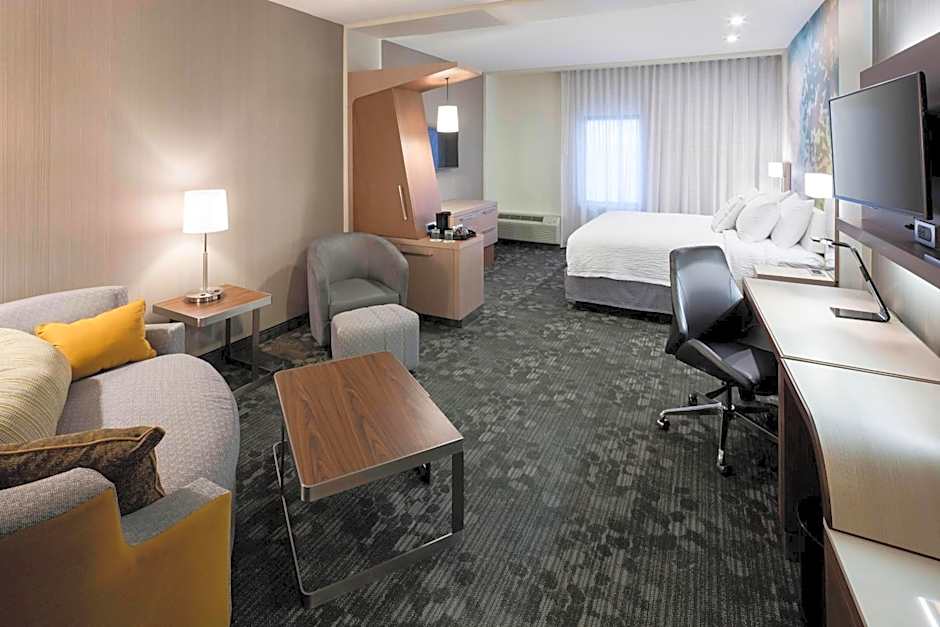 Courtyard by Marriott Houston North/Shenandoah