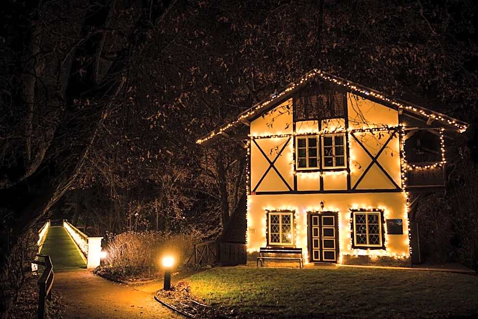 Chateau Loucen Garden Retreat