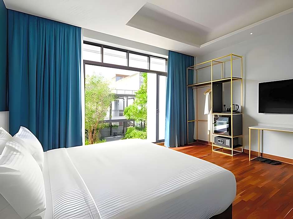 SAVV HOTEL