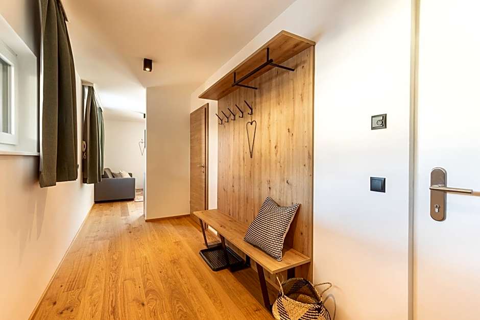Photo 1 of 10 of 2 Bedroom Apartment