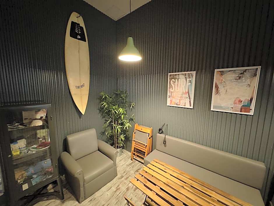 Sardines and Friends Hostel 04