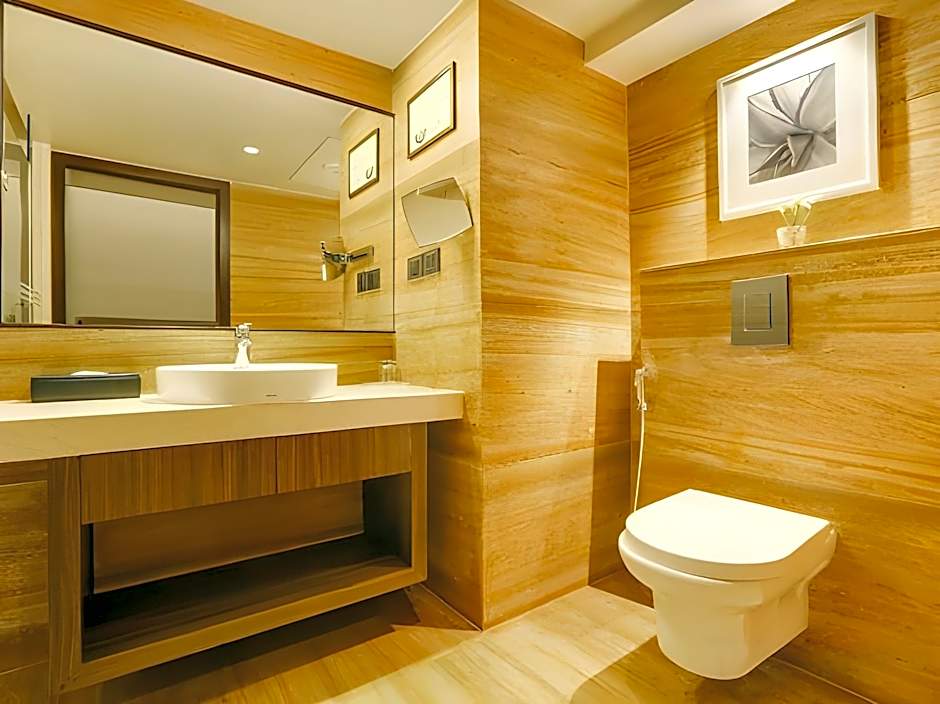 Lemon Tree Hotel Viman Nagar