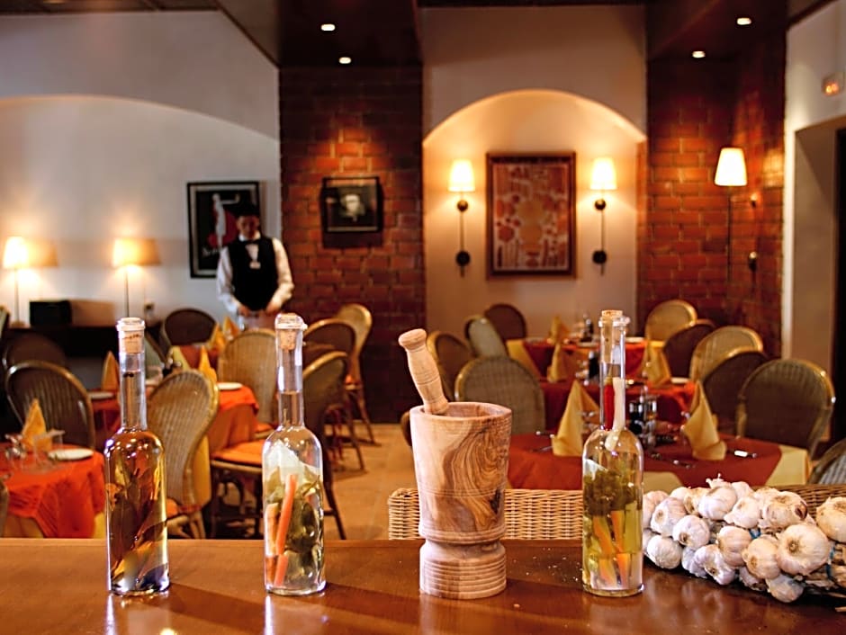 Les Oliviers Palace Hotel