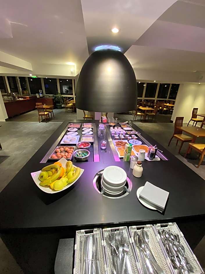 Kyriad Frejus Centre