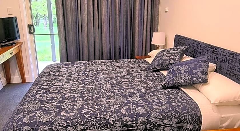 Moore Park Apartments