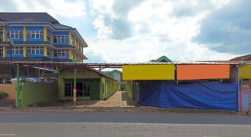 RedDoorz near Taman Merdeka Metro Lampung