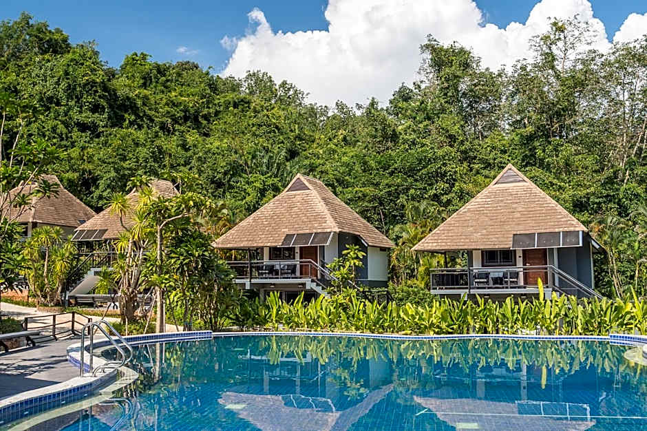 Loy Chalet